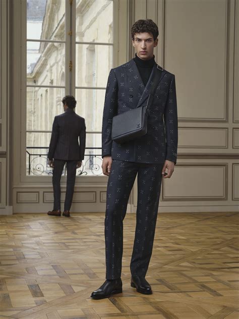 louis vuitton formal wear.